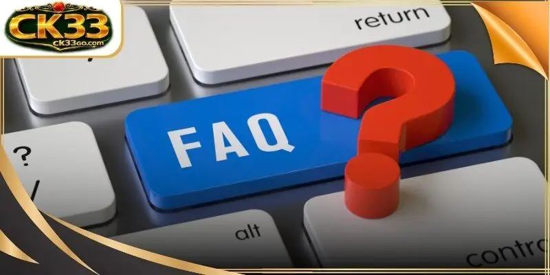 A professional support representative assisting a member via a live chat